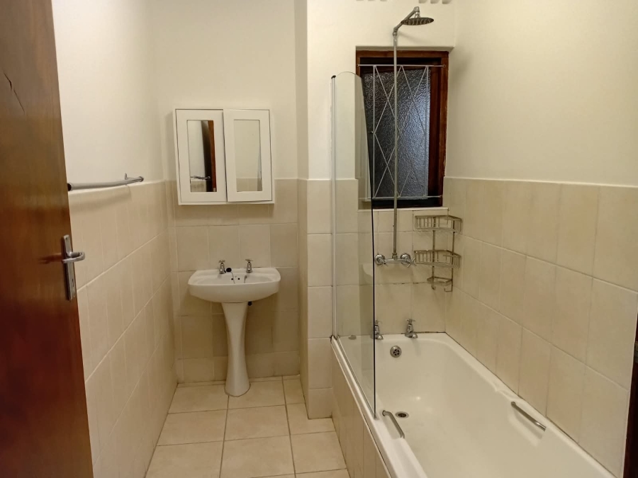 2 Bedroom Property for Sale in Beacon Bay Eastern Cape
